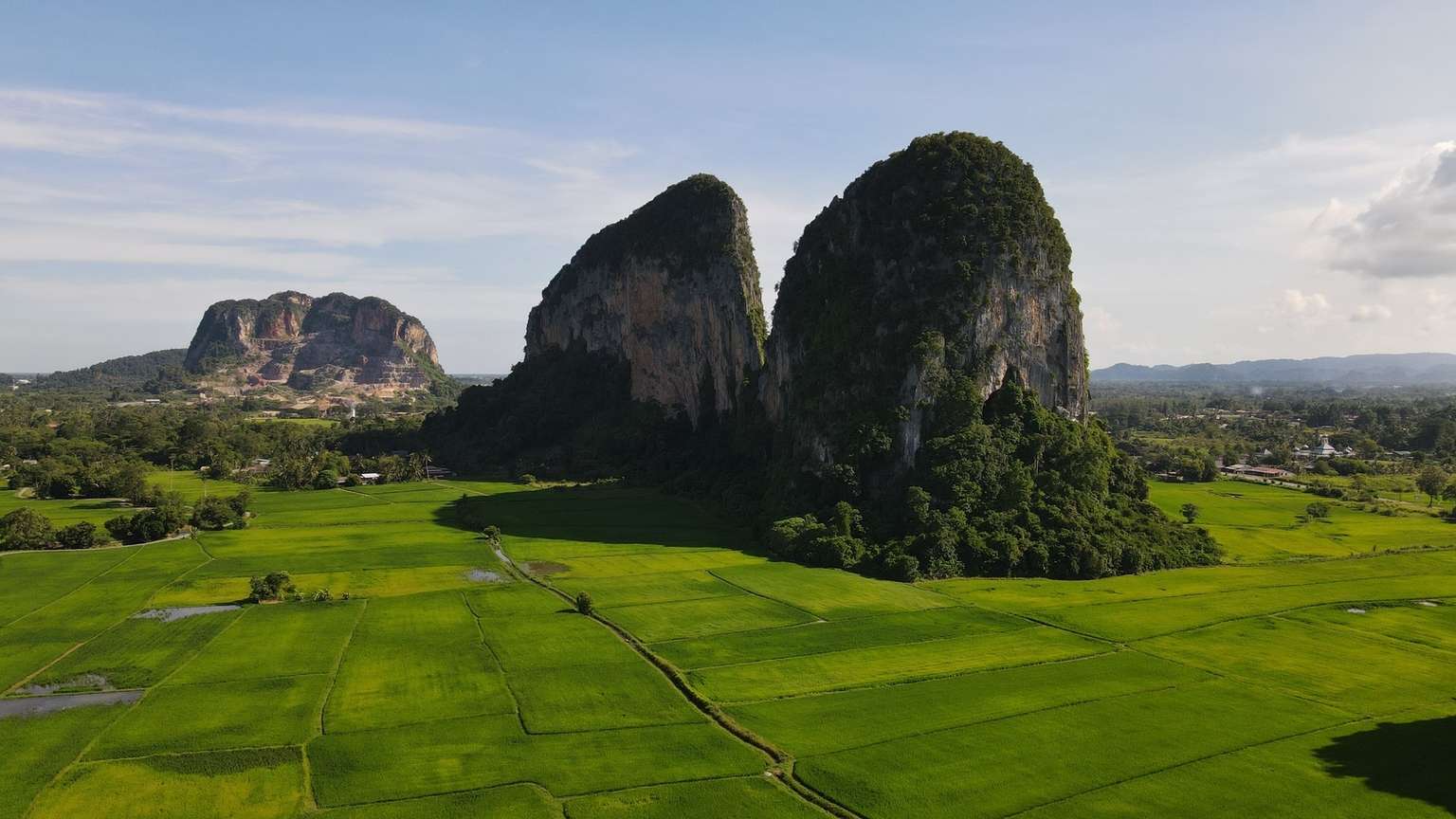 Gambar Landskap Indah Negeri Perlis, Destinasi Pelancongan Menarik di Malaysia
